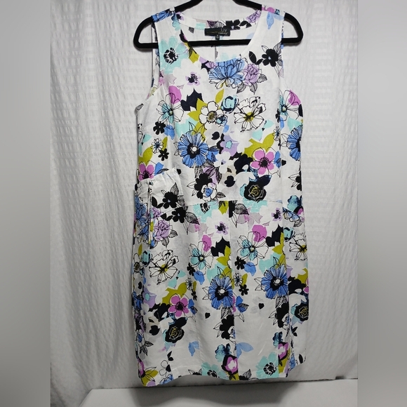 Liv By Habitat Clothing 100% Linen Floral Dress.NWT Size M - Picture 1 of 9